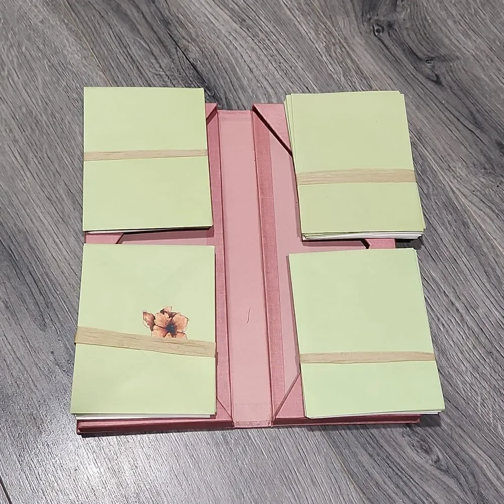 NIB Set Of 20 Plain SM Greeting Cards